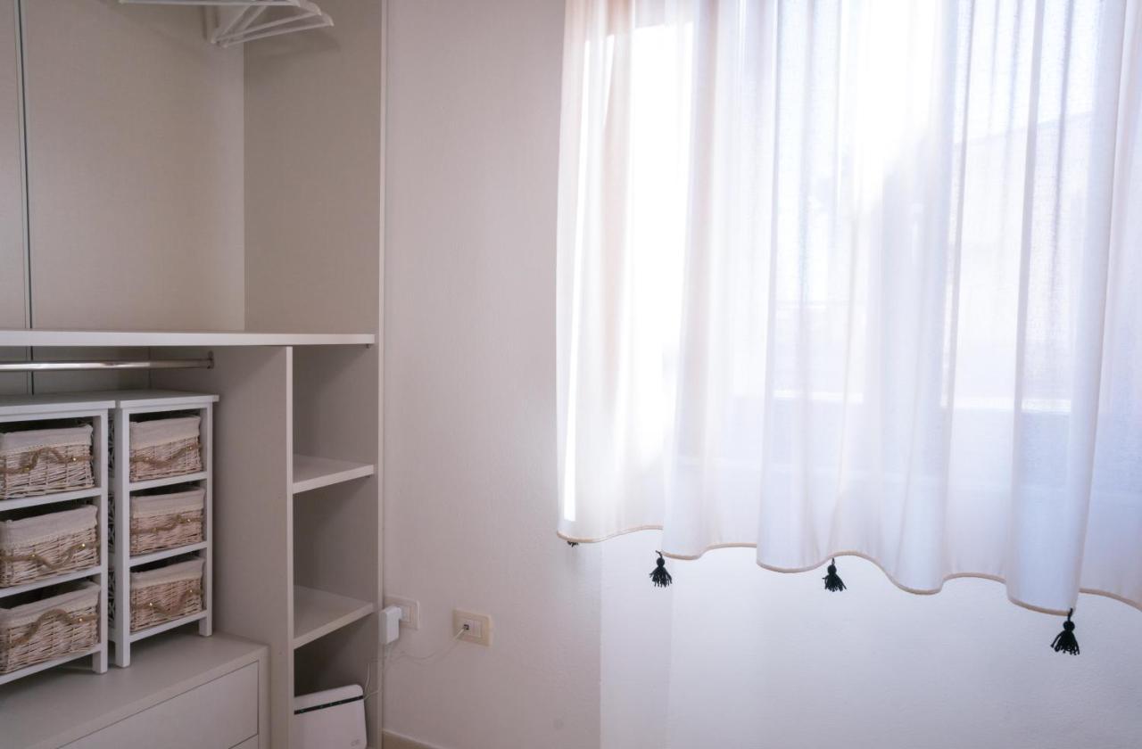 Yenne Rooms Wifi-Ac Cagliari Exterior foto